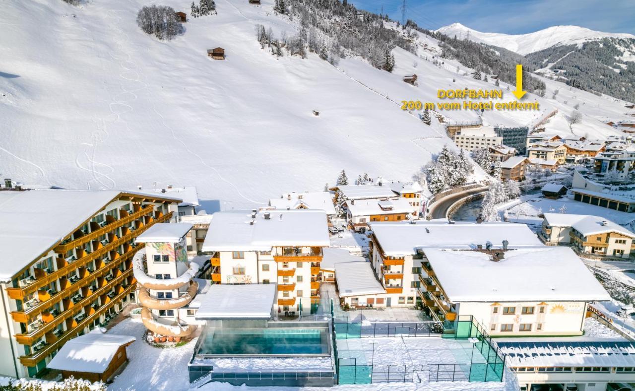 Alpenhof Hotel Герлос Екстериор снимка