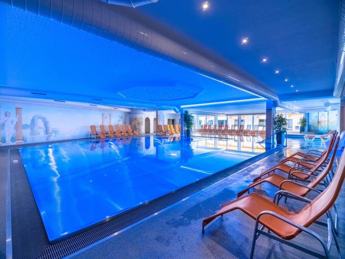 Alpenhof Hotel Герлос Екстериор снимка